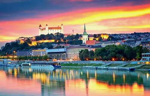 Vida nocturna en Bratislava: Mejores Bares y Discotecas 7