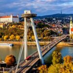 Como moverse por Bratislava: Taxi, Uber, Autobús, Tren