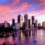 Historia de Brisbane: Idioma, Cultura, Tradiciones