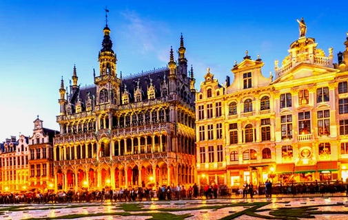 Como moverse por Bruselas: Taxi, Uber, Autobús, Tren 9