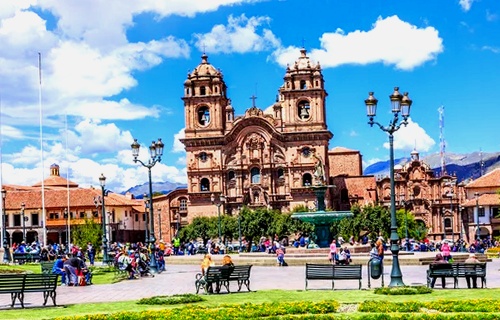 Vida nocturna en Cusco: Mejores Bares y Discotecas 1