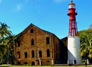 Comida T Pica De Guayana Francesa Francia De Ultramar Alimentaci N Y   Guayana Francesa 5 300x218 