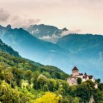 Historia de Liechtenstein: Idioma, Cultura, Tradiciones