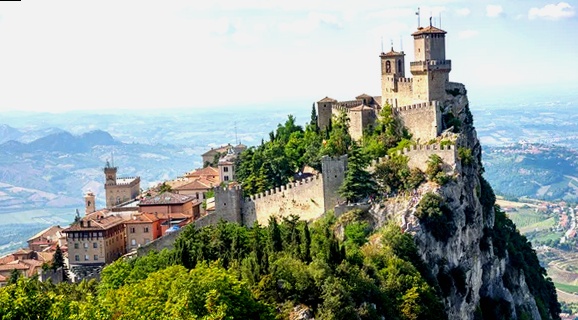 Historia de San Marino: Idioma, Cultura, Tradiciones 4
