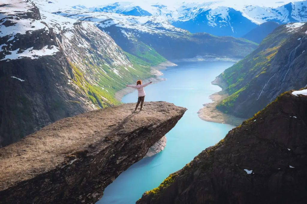Maravillas Naturales: Los Fiordos Noruegos Imperdibles de Noruega 1