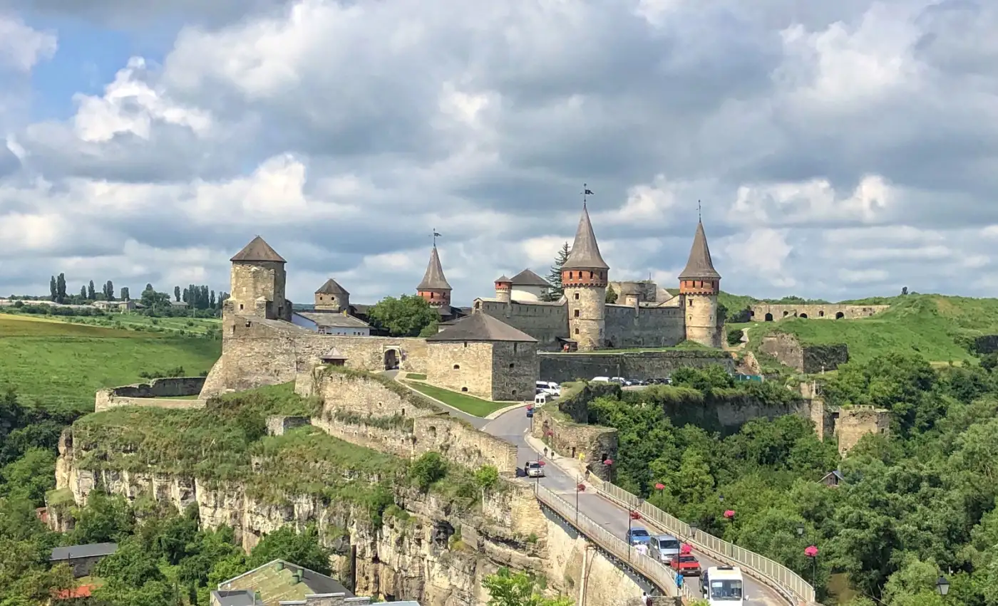 Castillo de Kamianets-Podilskyi