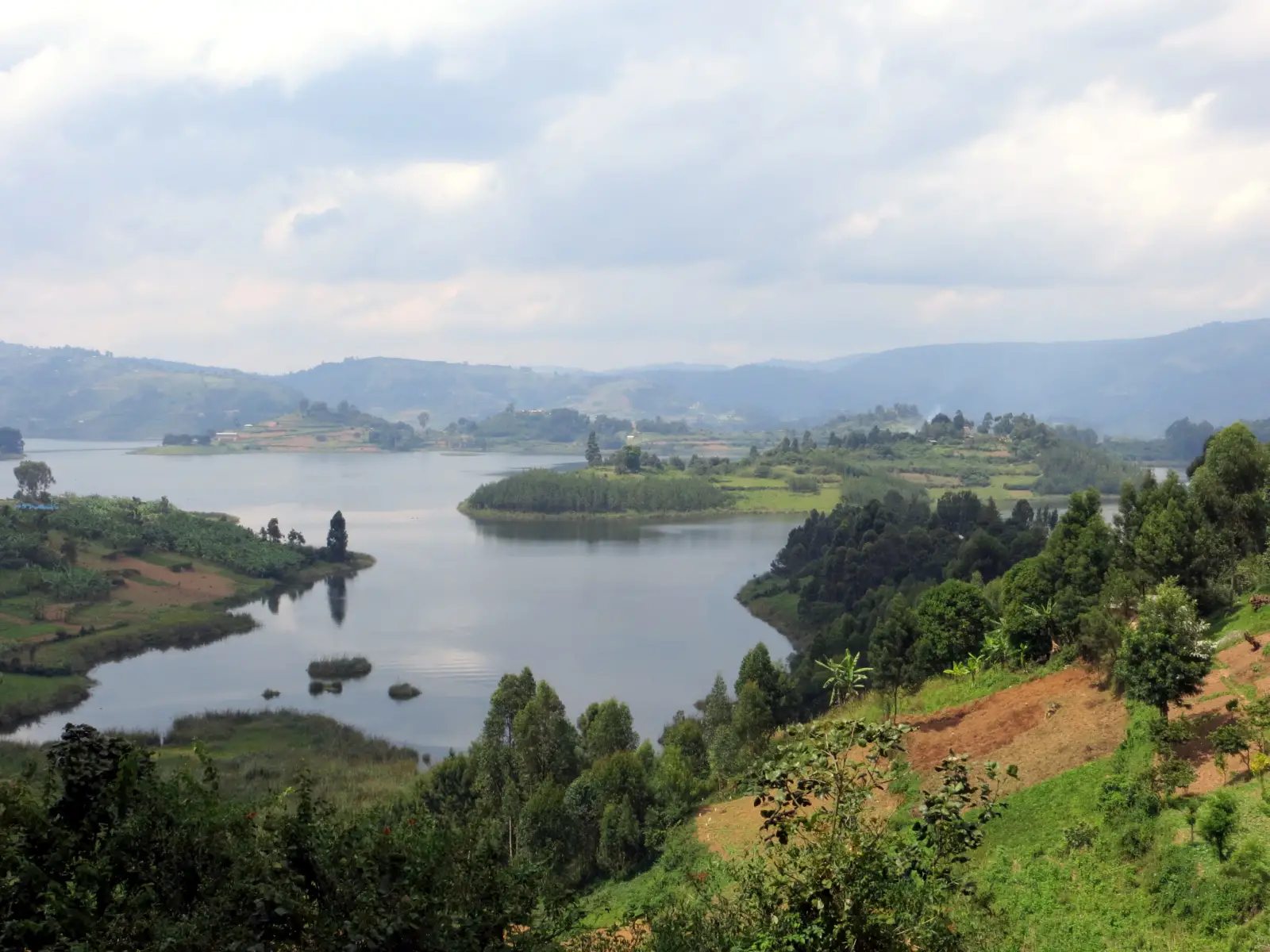 Lago Bunyonyi