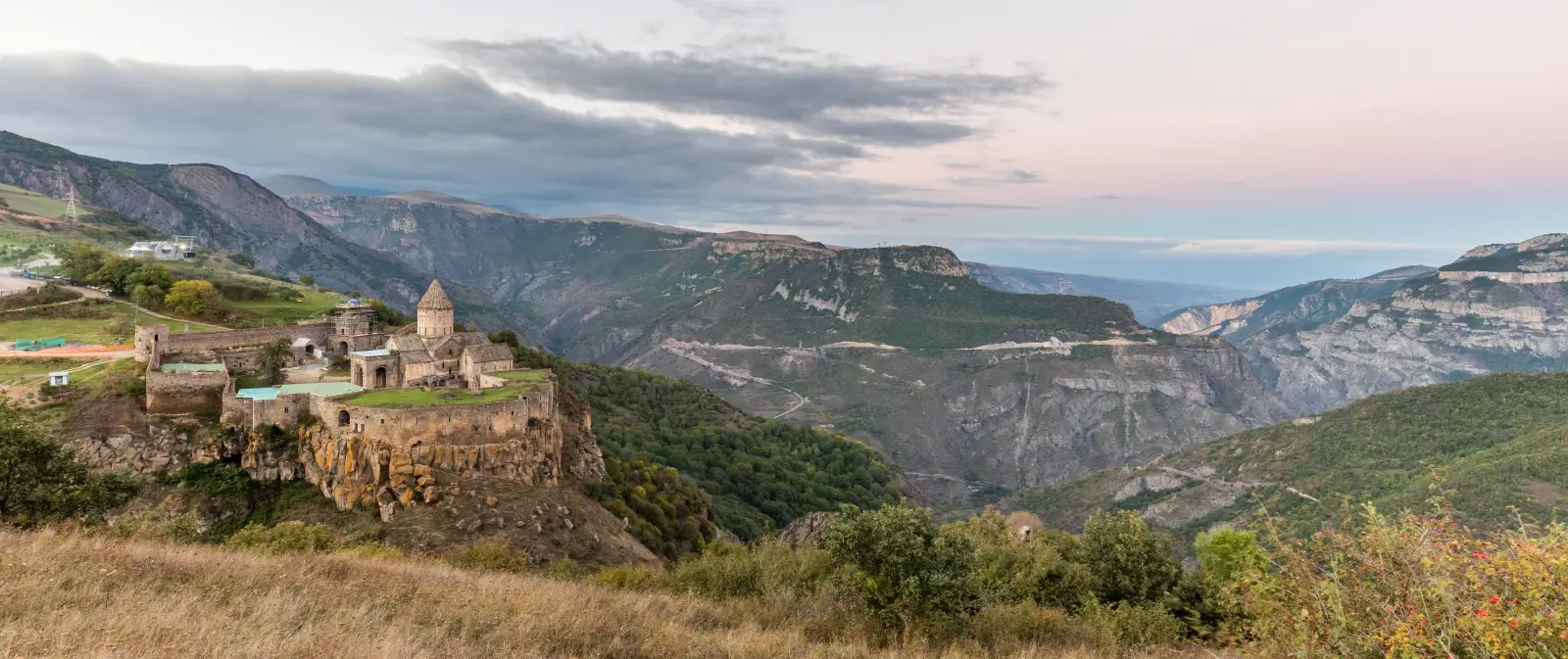 Monasterio de Tatev